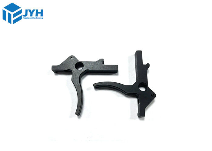 0.001 mm 5 axes Services d'usinage CNC Surface très brillante Pour toutes pièces