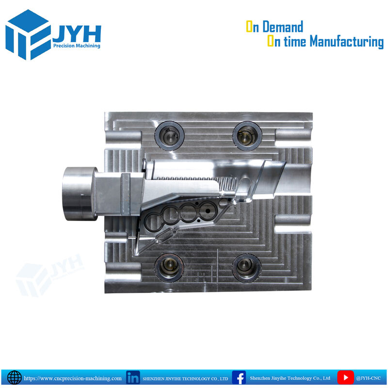 Services d'usinage CNC au titane de haute précision avec capacité à 5 axes pour pièces résistantes à la corrosion